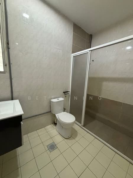 Rumah Banglo untuk Disewa di Taman Bukit Pantai (Bangsar) - Betty Ning - Bathroom - PropertyGuru.com.my
