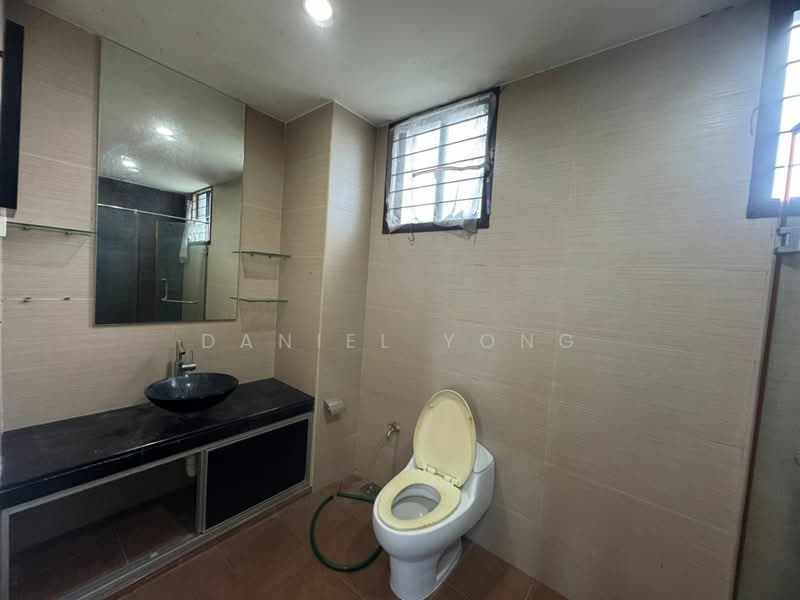 Pangsapuri untuk Dijual di Mewah View Luxurious Apartments - Daniel Yong - Bathroom - PropertyGuru.com.my