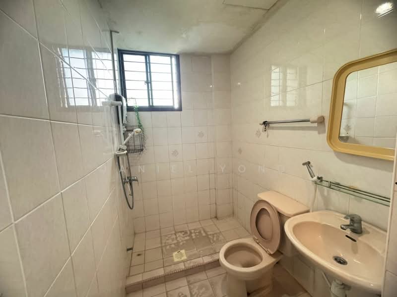 Pangsapuri untuk Dijual di Mewah View Luxurious Apartments - Daniel Yong - Bathroom - PropertyGuru.com.my