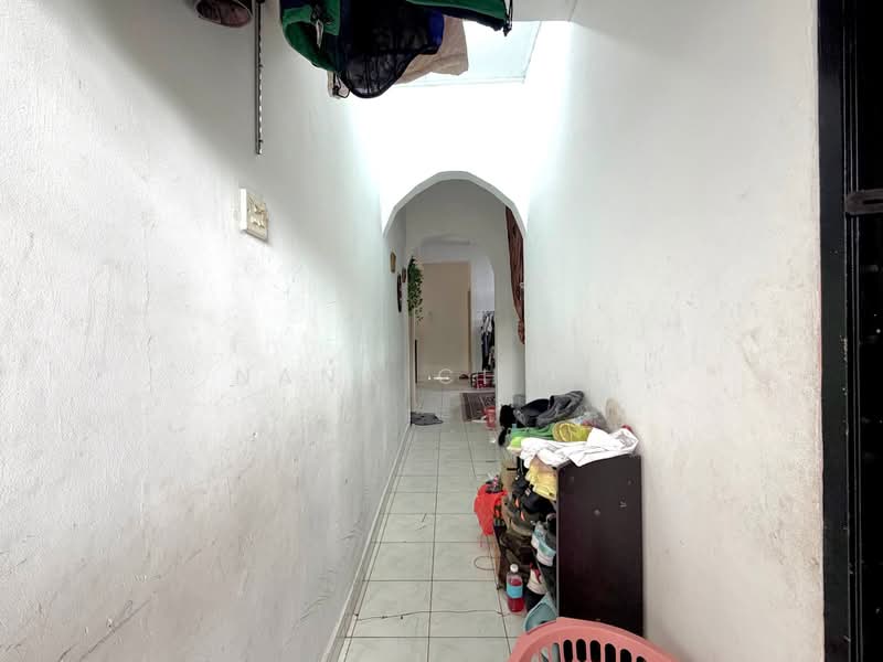 Rumah Teres untuk Dijual di Taman Aman Putra (Puchong) - Nana Cheah - PropertyGuru.com.my