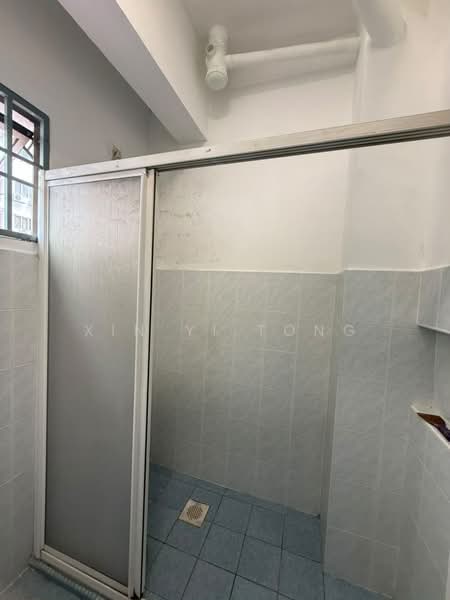 Condominium for Sale at Medan Putra Condominium - Xin Yi Tong - Bathroom - PropertyGuru.com.my