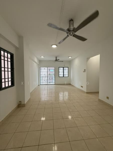 Condominium for Sale at Medan Putra Condominium - Xin Yi Tong - Living Room - PropertyGuru.com.my