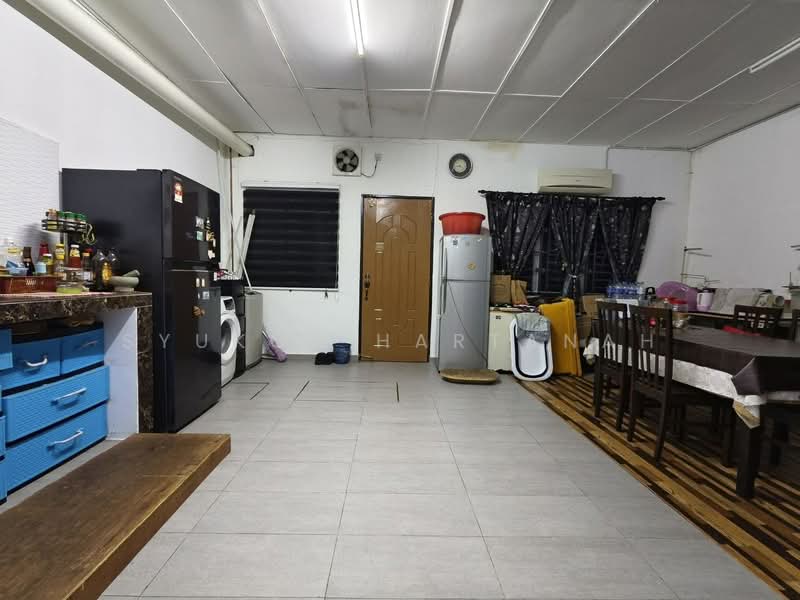 Rumah Teres 1 Tingkat untuk Dijual di Telok Panglima Garang (Selangor) - Syukor Hartanah - Kitchen - PropertyGuru.com.my