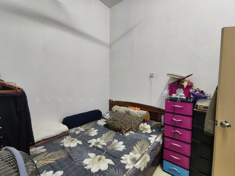 Rumah Teres 1 Tingkat untuk Dijual di Telok Panglima Garang (Selangor) - Syukor Hartanah - Bedroom - PropertyGuru.com.my