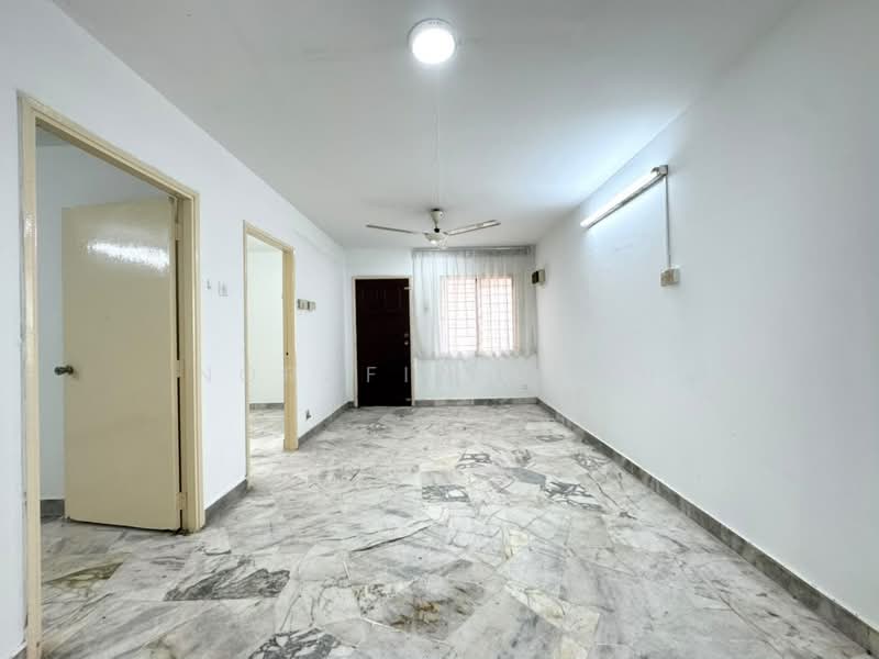 Flat for Sale at Seksyen 4 Wangsa Maju Flat Block A - Norafian SMH - Living Room - PropertyGuru.com.my