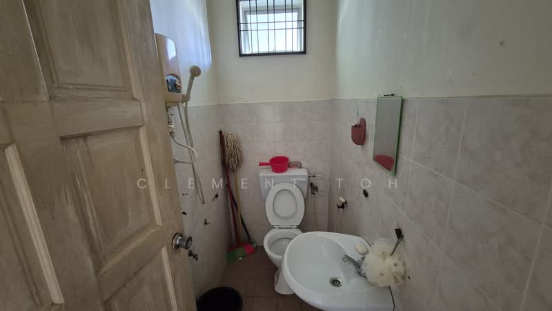 Rumah Berkembar untuk Dijual di Taman Desa Ilmu (Samarahan) - Clement Toh - Bathroom - PropertyGuru.com.my