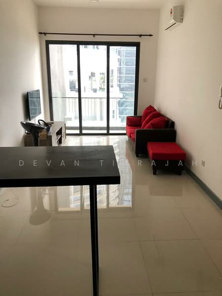 Servis Apartment untuk Disewa di South View - Devan Tiarajah - Living Room - PropertyGuru.com.my