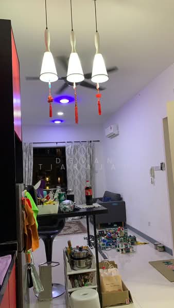 Servis Apartment untuk Disewa di South View - Devan Tiarajah - Living Room - PropertyGuru.com.my