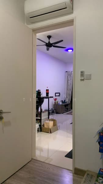 Servis Apartment untuk Disewa di South View - Devan Tiarajah - Living Room - PropertyGuru.com.my
