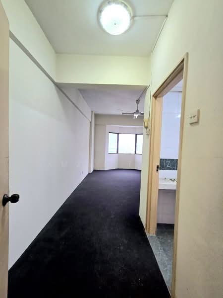 Kondominium untuk Dijual di Maxwell Towers - Amzar Faiz - PropertyGuru.com.my