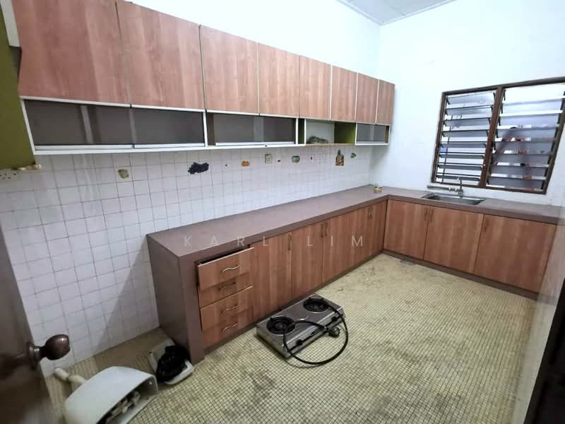 1-storey Terraced House for Sale in Taman Maju Jaya (Johor Bahru) - Karl Lim - Kitchen - PropertyGuru.com.my