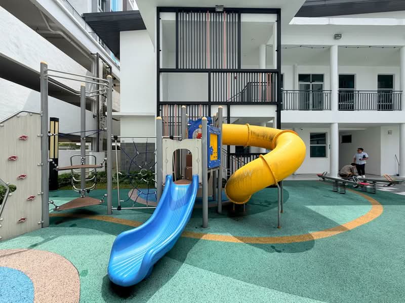 Kondominium untuk Dijual di Bayu Temiang Residensi - CY Liew - Exterior - PropertyGuru.com.my