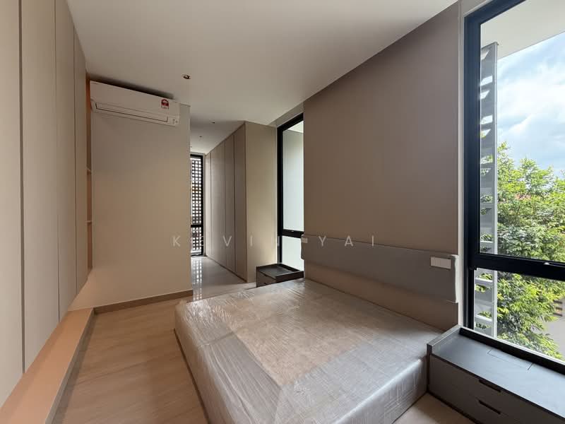 Rumah Teres 2.5 Tingkat untuk Dijual di Taman Taynton View (Cheras) - Kevin Yai - Bedroom - PropertyGuru.com.my