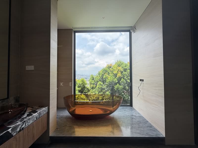 Rumah Teres 2.5 Tingkat untuk Dijual di Taman Taynton View (Cheras) - Kevin Yai - Bathroom - PropertyGuru.com.my