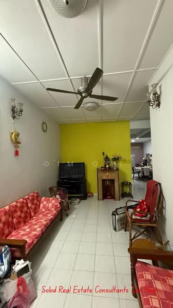 Rumah Teres 1 Tingkat untuk Dijual di Bayan Baru (Penang) - Gim Ooi - Living Room - PropertyGuru.com.my