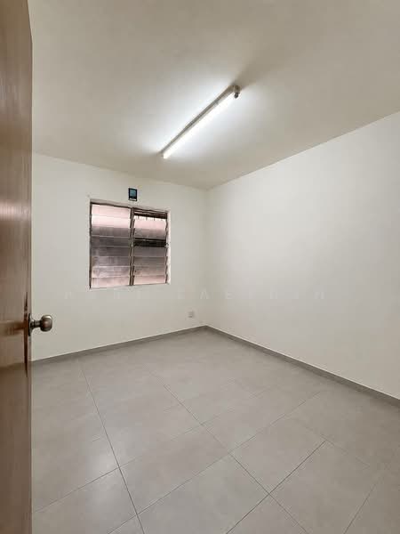 Flat for Sale at Cheras Ria - Azri Zabidin - Interior - PropertyGuru.com.my
