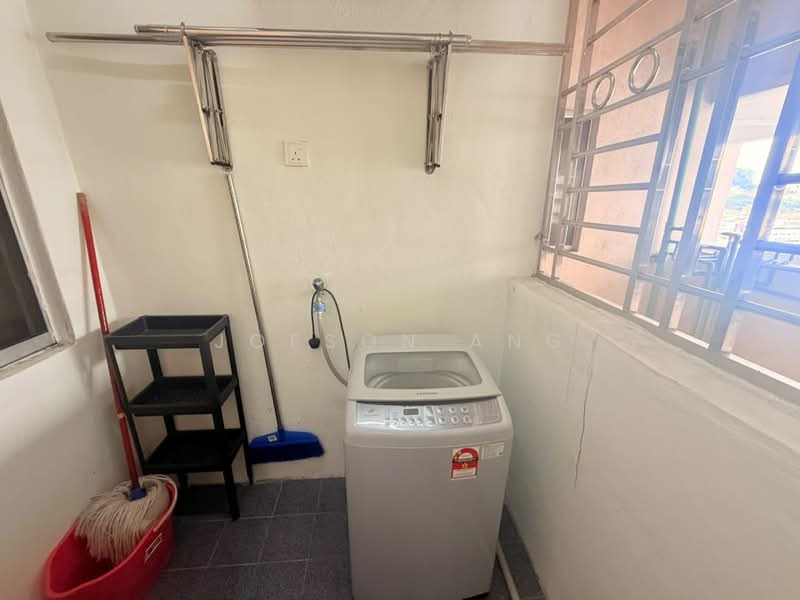 Condominium for Sale at Seri Cendekia - joeson ang - Balcony - PropertyGuru.com.my