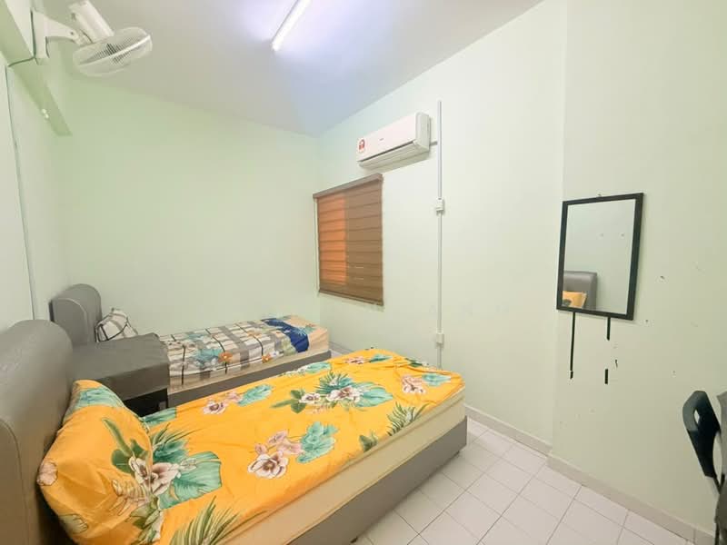 Condominium for Sale at Seri Cendekia - joeson ang - Bedroom - PropertyGuru.com.my