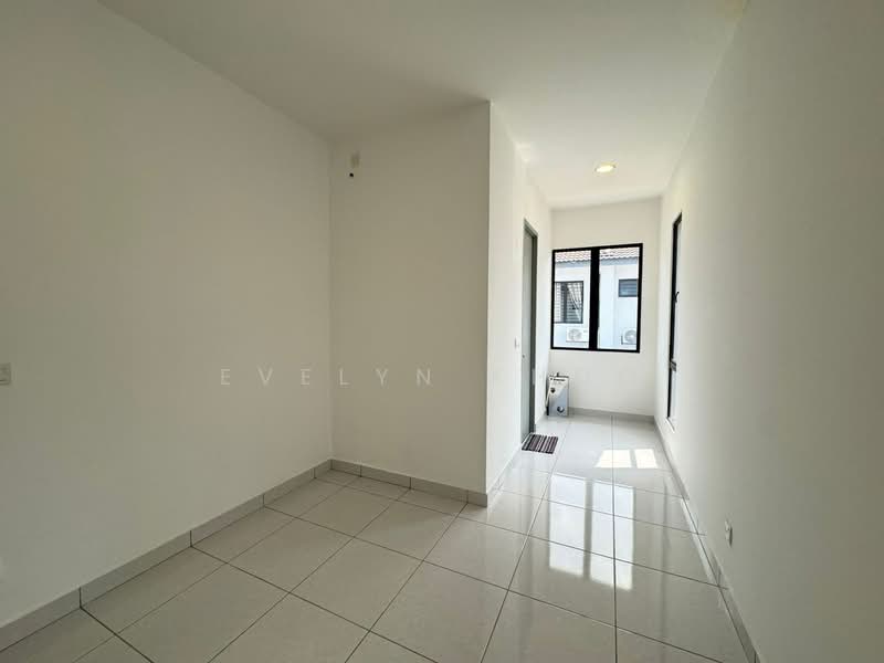 2-storey Terraced House for Sale in Rawang (Selangor) - Evelyn Khoo - Room - PropertyGuru.com.my