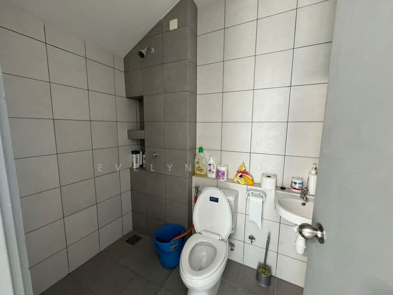 2-storey Terraced House for Sale in Rawang (Selangor) - Evelyn Khoo - Bathroom - PropertyGuru.com.my