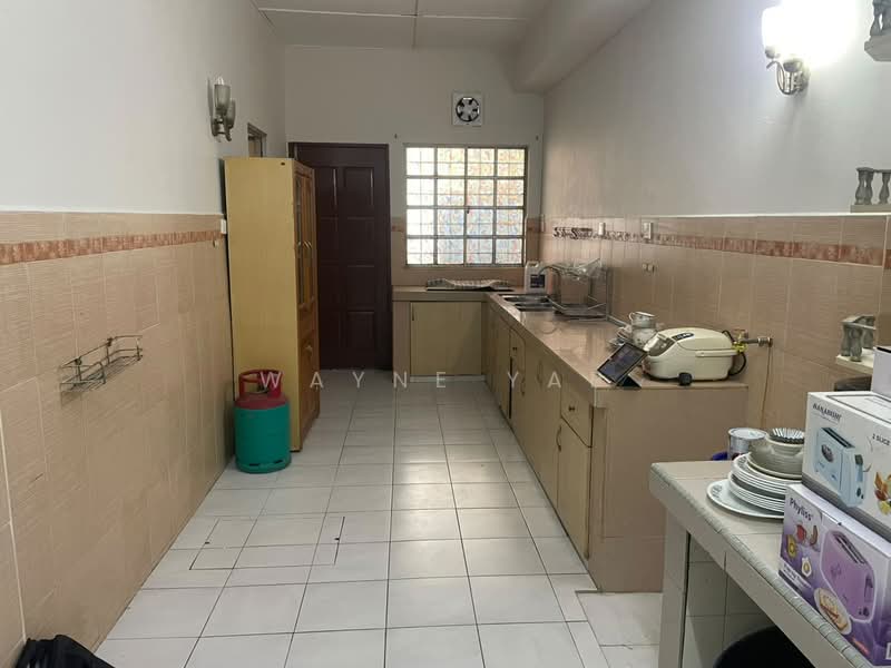 2-storey Terraced House for Sale in Saujana Impian (Kajang) - Wayne Yap - Kitchen - PropertyGuru.com.my