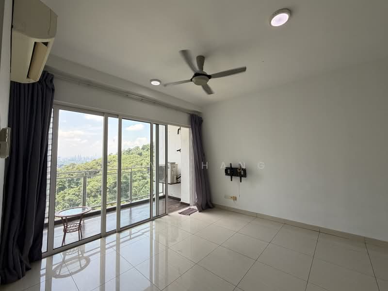 Kondominium untuk Dijual di Damansara Foresta - May Chang - Living Room - PropertyGuru.com.my