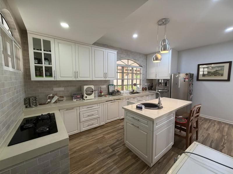 Rumah Banglo untuk Disewa di Taman Bukit Serdang (Seri Kembangan) - Jess Chong - PropertyGuru.com.my