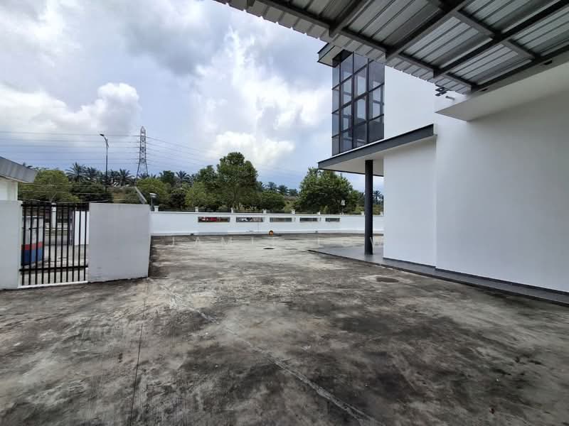 Kilang untuk Disewa di Eco Business Park 1 (Johor Bahru) - Jamie Low - Exterior - PropertyGuru.com.my