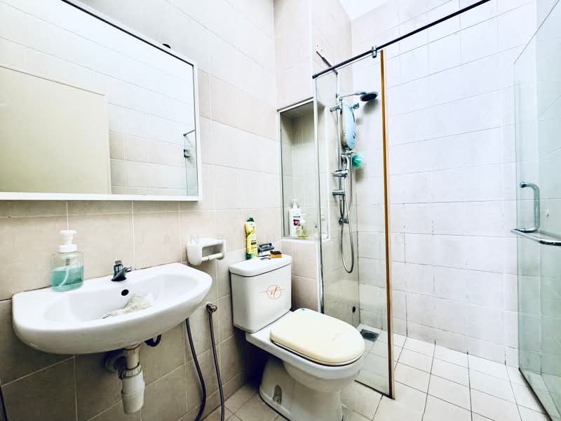 Semi-Detached House for Sale in Setia Impian (Setia Alam) - Jansen Khoo - Bathroom - PropertyGuru.com.my