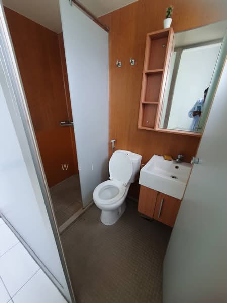 Kondominium untuk Disewa di Green Beverly Hills - Residensi Lili - Wei Keen - Bathroom - PropertyGuru.com.my