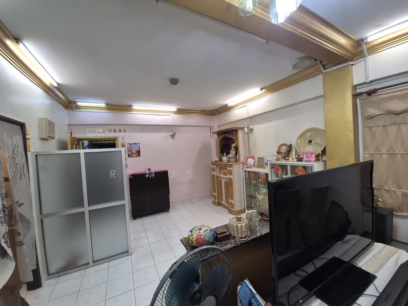 Kondominium untuk Dijual di Pelangi Damansara - Remus Chen - Living Room - PropertyGuru.com.my
