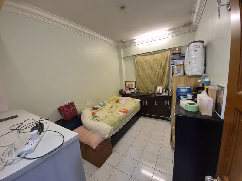Kondominium untuk Dijual di Pelangi Damansara - Remus Chen - Bedroom - PropertyGuru.com.my