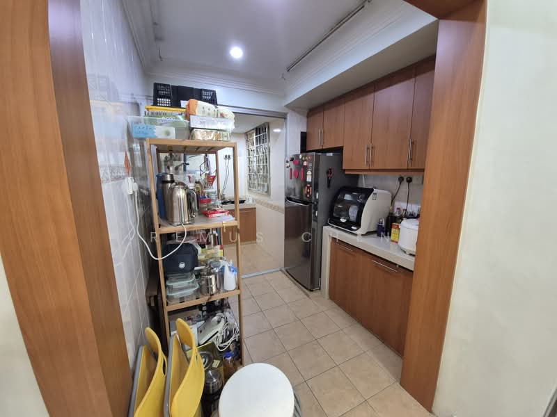 Kondominium untuk Dijual di Pelangi Damansara - Remus Chen - Kitchen - PropertyGuru.com.my