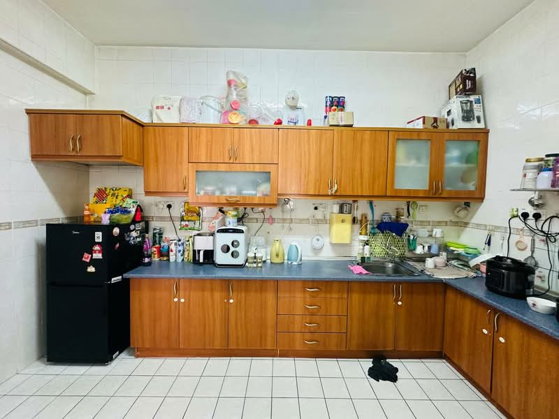 Semi-Detached House for Sale in Sungai Long (Bandar Sungai Long) - Aimi Mahirah - Kitchen - PropertyGuru.com.my