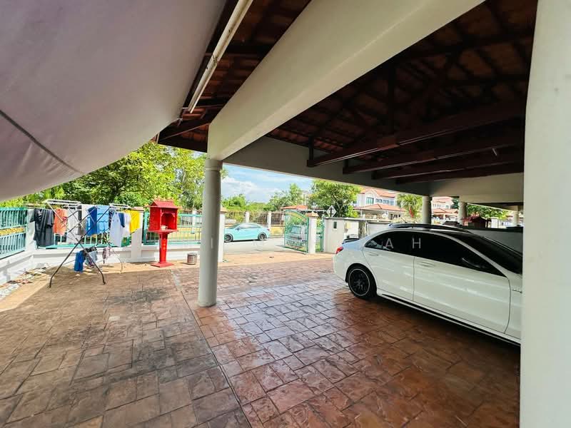 Semi-Detached House for Sale in Sungai Long (Bandar Sungai Long) - Aimi Mahirah - PropertyGuru.com.my