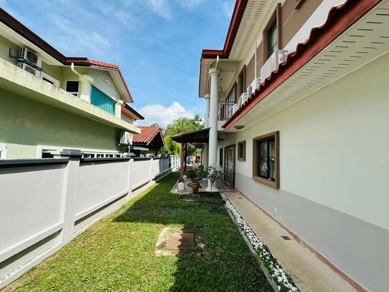 Semi-Detached House for Sale in Sungai Long (Bandar Sungai Long) - Aimi Mahirah - Exterior - PropertyGuru.com.my