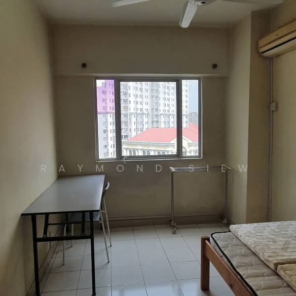 Condominium for Rent at D'aman Crimson - Raymond Siew - Bedroom - PropertyGuru.com.my