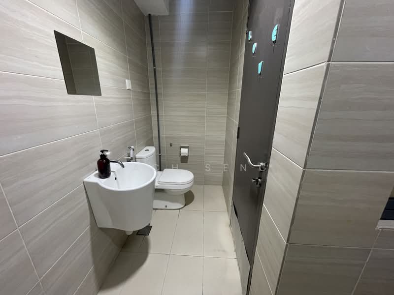 Service Residence for Rent at Serviced Residence @ 3 Towers - Zach Seng - Bathroom - PropertyGuru.com.my