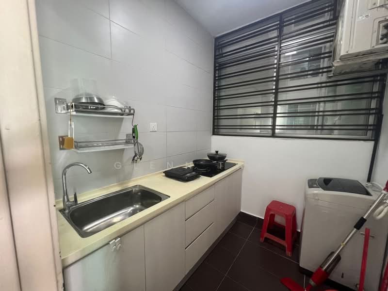 Service Residence for Rent at D'Tasek Residences (Tasek Impian) - Glenn Twe - Kitchen - PropertyGuru.com.my