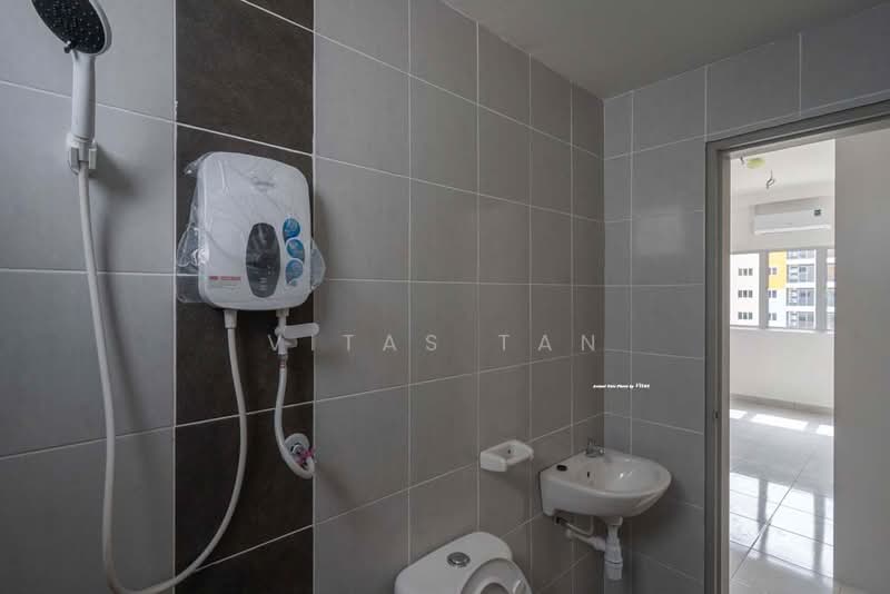 Pangsapuri untuk Disewa di Idaman Cahaya 2 - Vitas Tan - Bathroom - PropertyGuru.com.my