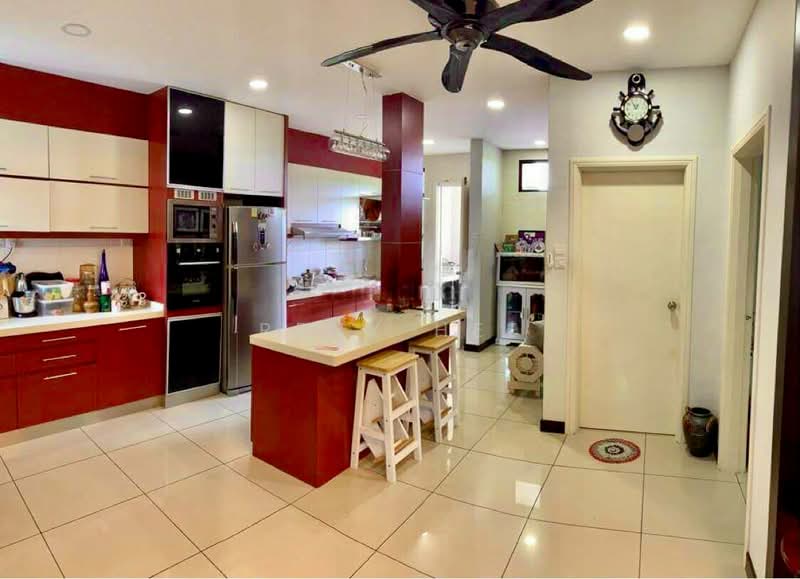 Semi-Detached House for Sale in Taman Universiti (Skudai) - Reny Hee - Kitchen - PropertyGuru.com.my