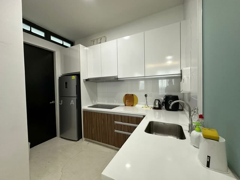 Service Residence for Rent at Setia Sky 88 - Jasmine Ong - Kitchen - PropertyGuru.com.my