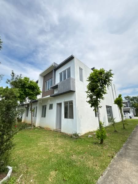 2-storey Terraced House for Sale in Dengkil (Selangor) - Ethan Chong - Exterior - PropertyGuru.com.my