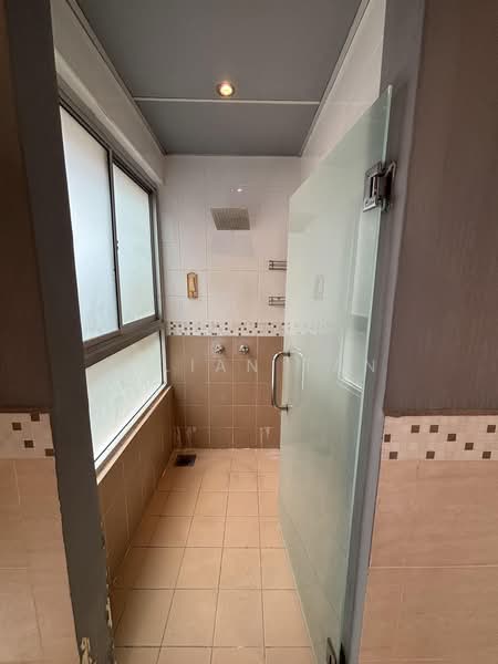 Condominium for Sale at Seri Maya Condominium - Lilian Tan - Bathroom - PropertyGuru.com.my
