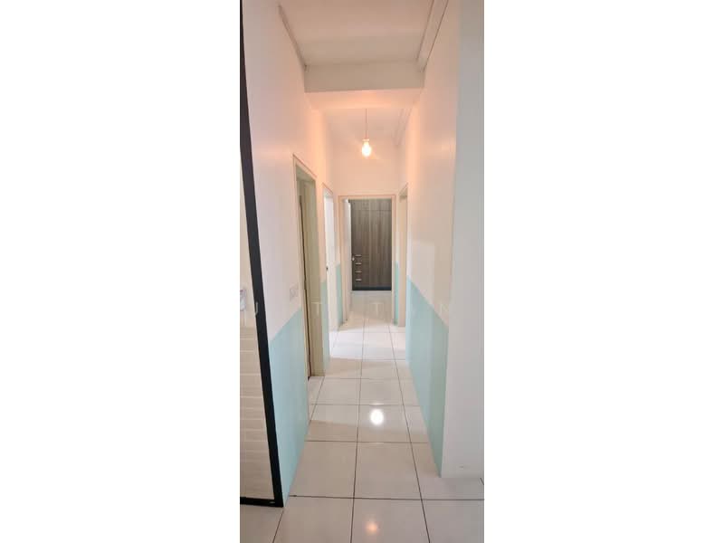 Apartment for Rent at Residensi Seri Wahyu - Jet Tan - Corridor - PropertyGuru.com.my