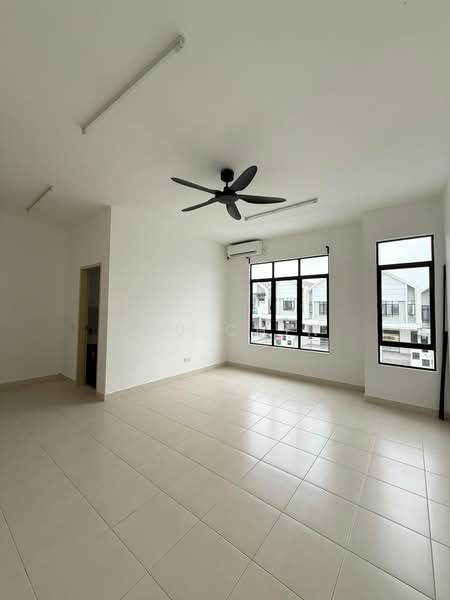 Rumah Teres 2 Tingkat untuk Dijual di Pasir Gudang (Johor) - Kuu Chin - PropertyGuru.com.my
