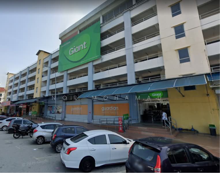 Apartment for Sale at Pusat Komersial Seksyen 7 - Nor Mohamad - Exterior - PropertyGuru.com.my