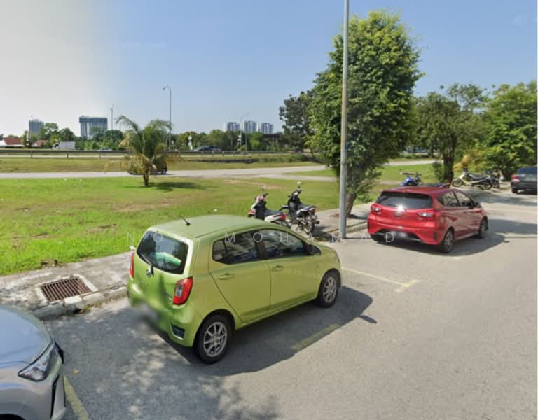 Apartment for Sale at Pusat Komersial Seksyen 7 - Nor Mohamad - Exterior - PropertyGuru.com.my