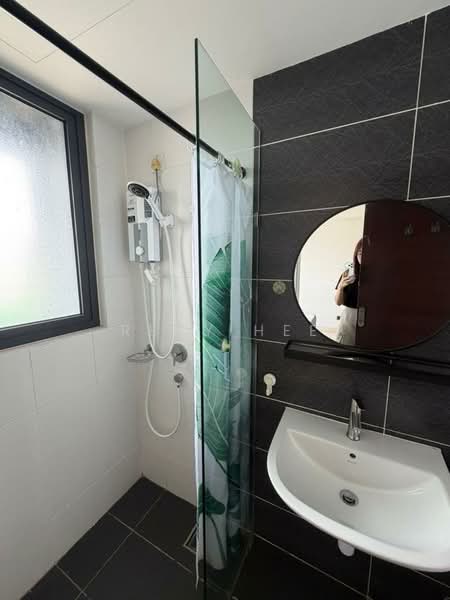 Service Residence for Rent at V@SUMMERPLACE - Reny Hee - Bathroom - PropertyGuru.com.my