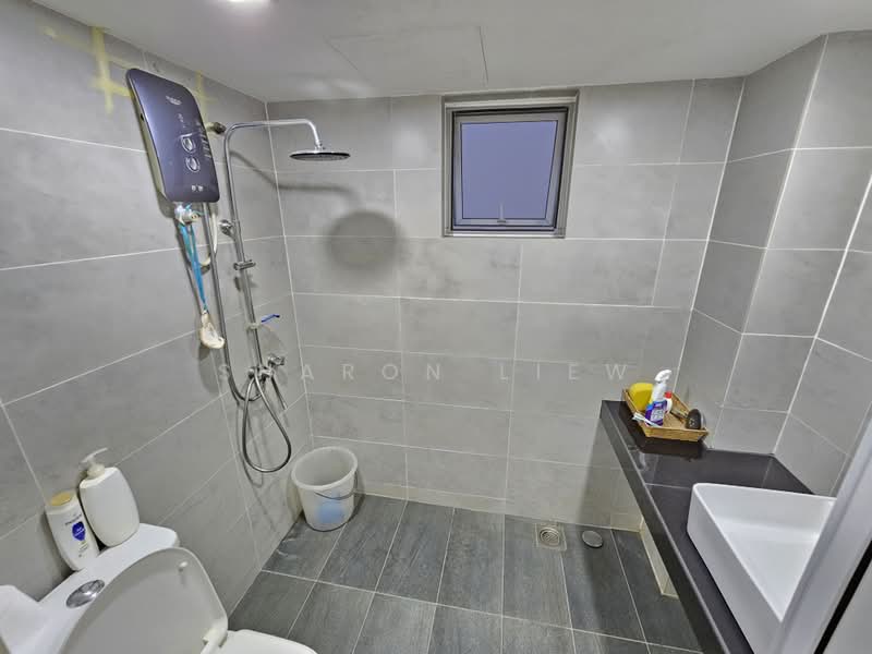 Pangsapuri untuk Dijual di Casa Ria - Sharon Liew - Bathroom - PropertyGuru.com.my
